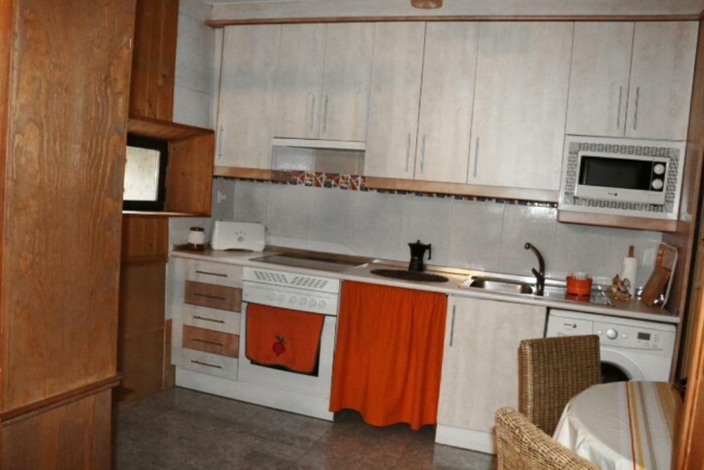 Casa Rural Los 2 Yugos Navaluenga Eksteriør bilde