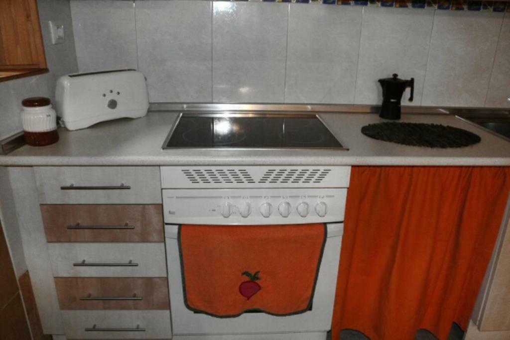 Casa Rural Los 2 Yugos Navaluenga Eksteriør bilde