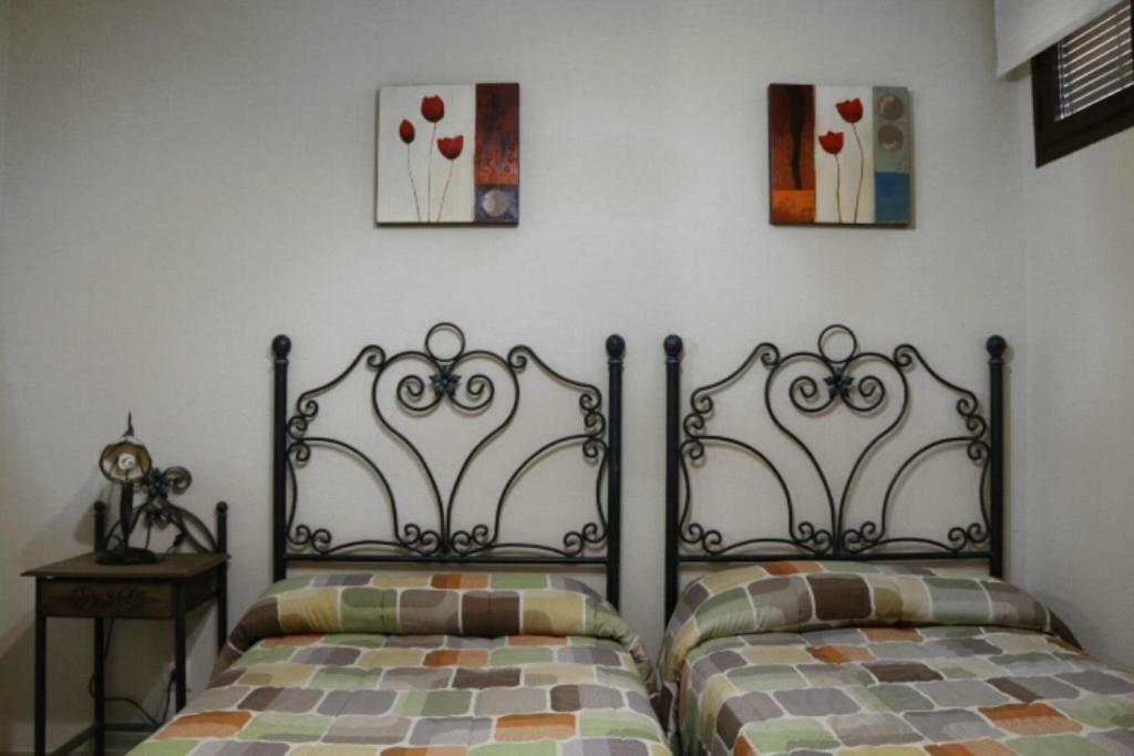 Casa Rural Los 2 Yugos Navaluenga Eksteriør bilde